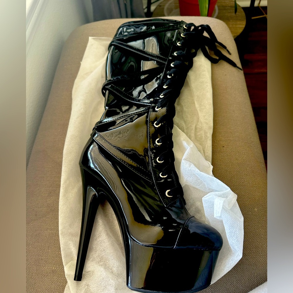 BRAND NEW! Stripper Boots for costumes or fun